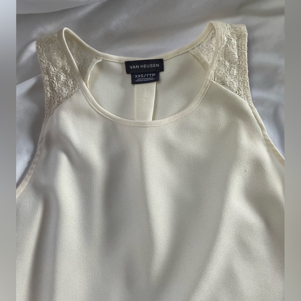 Van Heusen cream sleeveless blouse